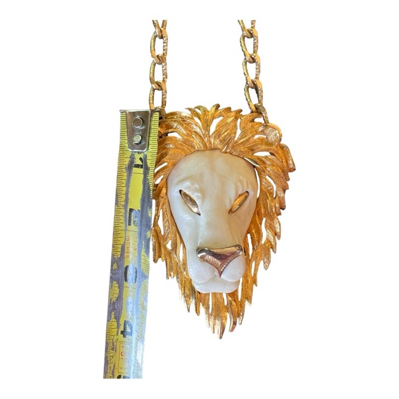 Razza Vintage Leo Lion Necklace - Picture 4 of 5